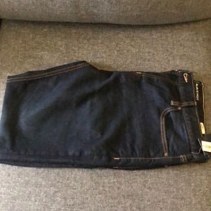 Slim Tough Max Jeans (Dark Wash)